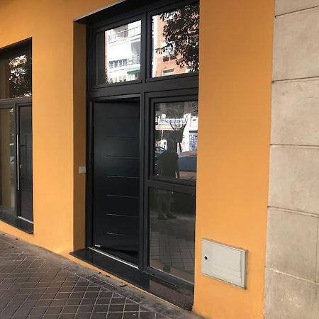 Seco Calle, Precisos Loft Super Equipado Cerca De Metro Pacifico Madrid Luaran gambar